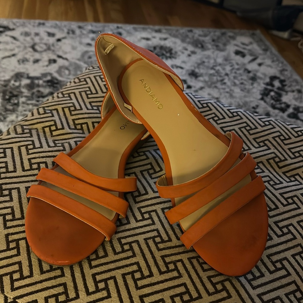 ANDIAMO Orange Tangerine flats